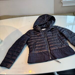 Molly Bracken navy light puffer jacket, women’s M